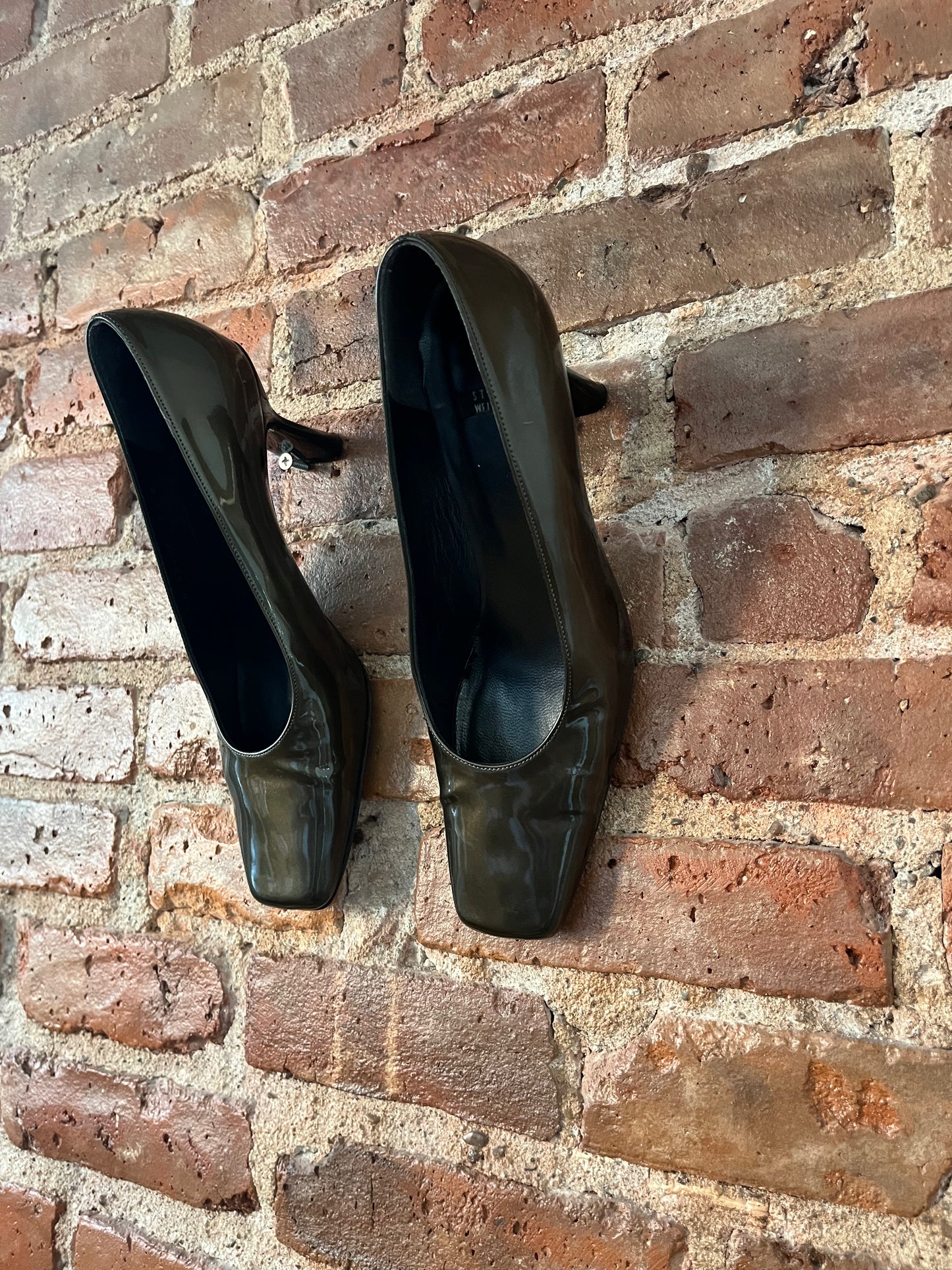 90's Stuart Weitzman Patent Green Pumps