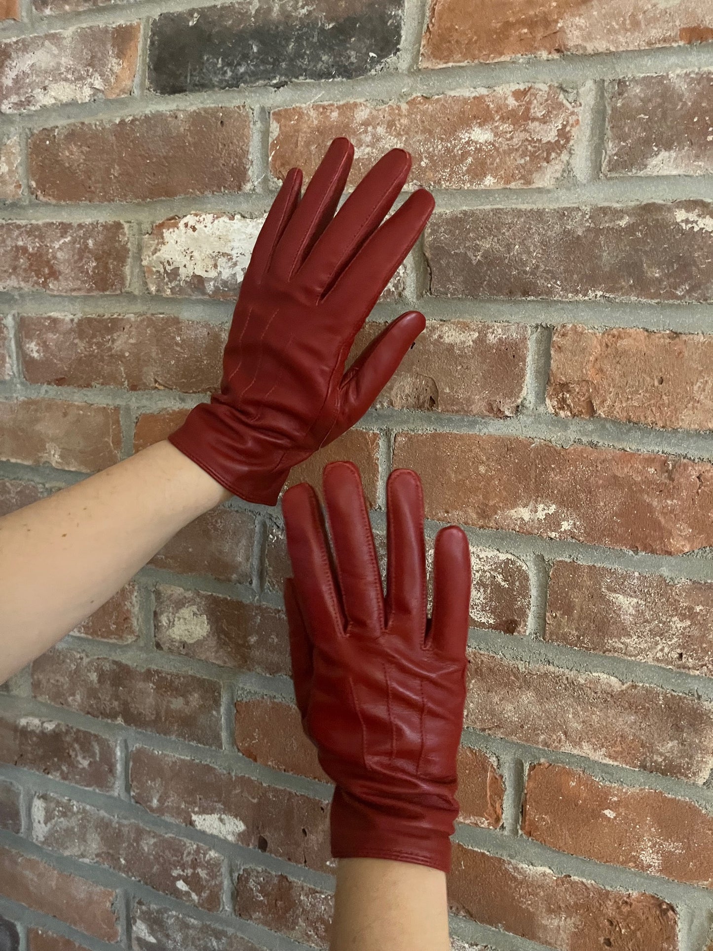Vintage Red Leather Fashion Gloves
