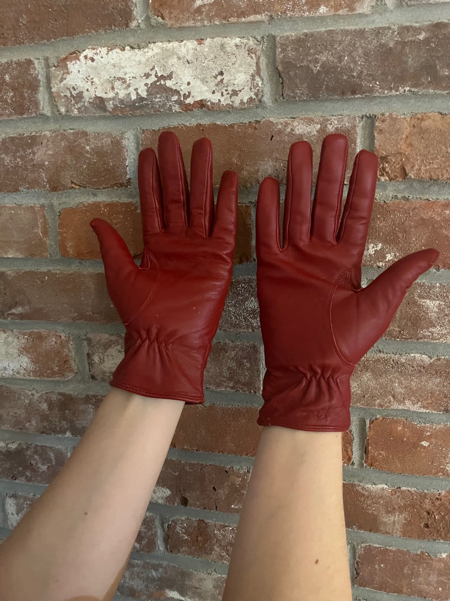 Vintage Red Leather Fashion Gloves